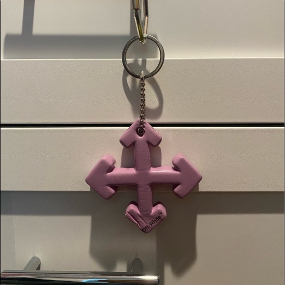Off-White Keychain - Picture 2 of 3